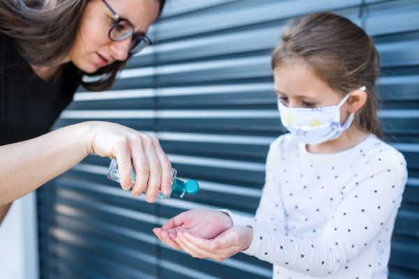 Alertan precauciones del uso de antibacteriales y niños 8 Alertan precauciones del uso de antibacteriales y niños